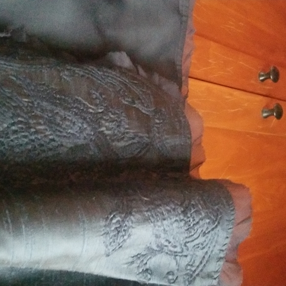 Chico's midnight blue, embroidered, silk jacket in Size 1 - Picture 4 of 5